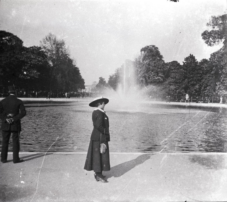 Bassin au Jardin des Tuileries