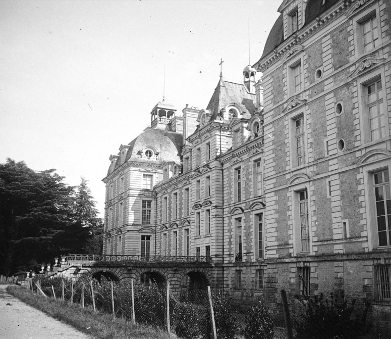 Château de Cheverny, façade sur les jardins