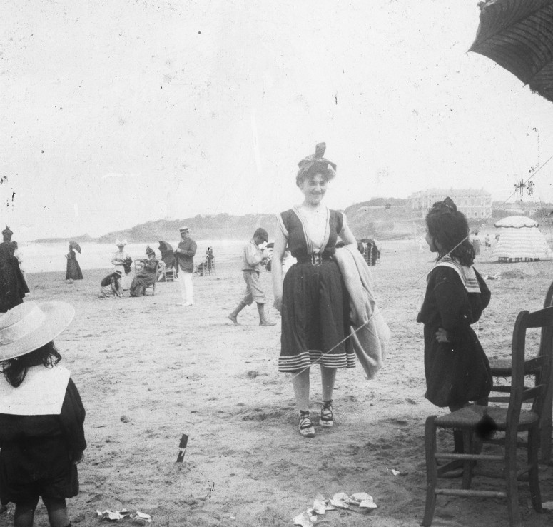 Biarritz, 1898... sur la plage