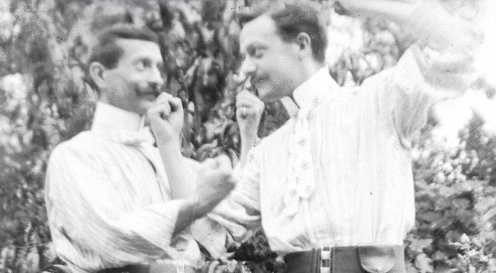 Le concours de moustache