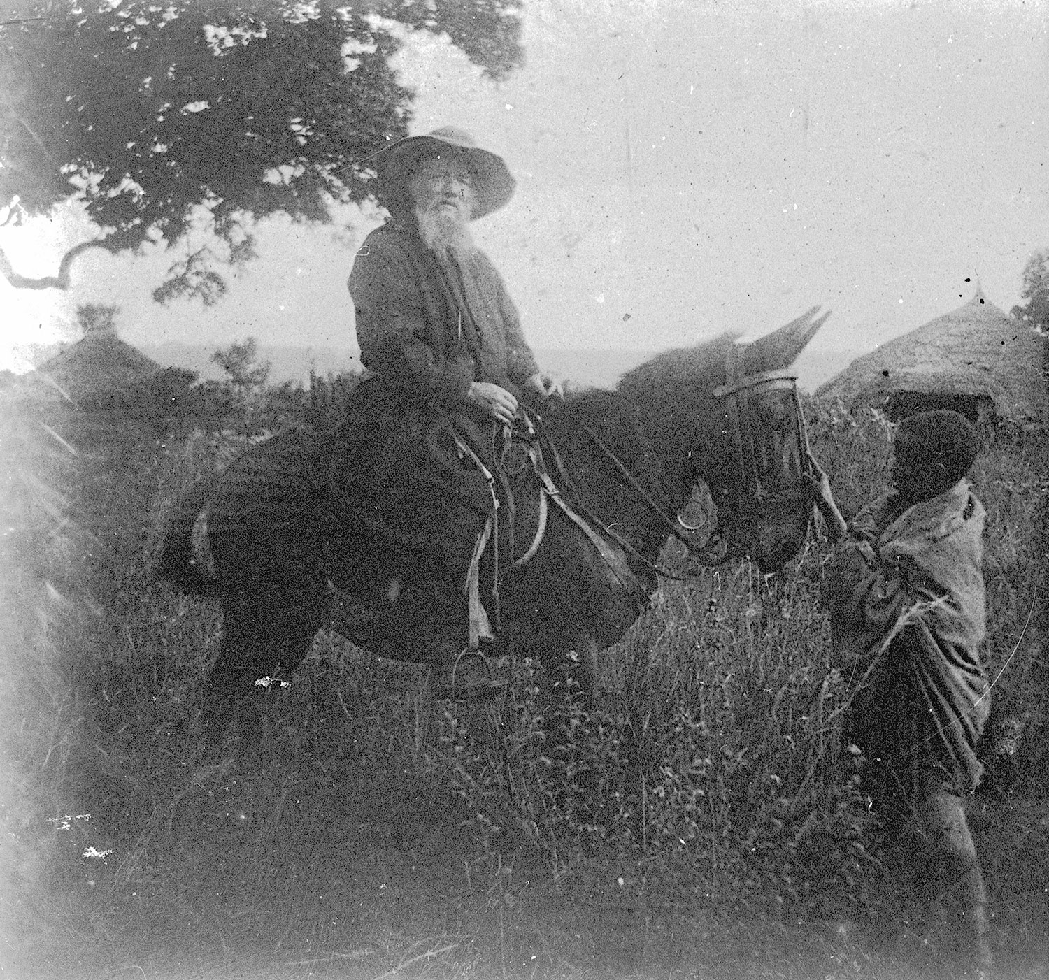 Père J. arrivé en Abyssinie en 1882 missionnaire 1916