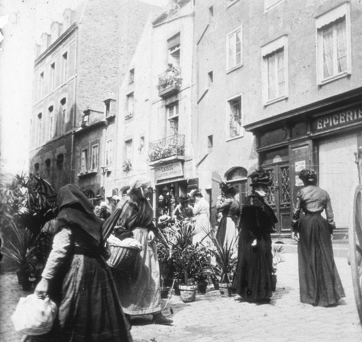 Saint-Malo - Marché au fleurs 1901